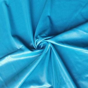 Aquamarine, glänzender Wetlook Badelycra Stoff. Ideal für Bademode wie Bikini & Badeanzug. Reflektiert Licht, wirkt nass.