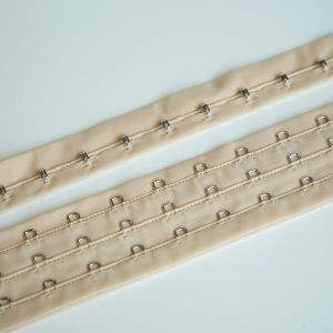 Haken & Augenband in nude 6cm breit