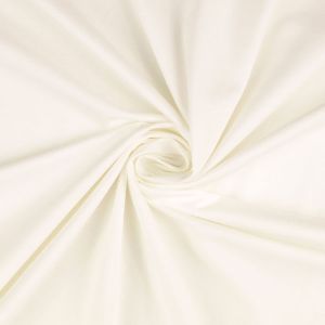Jersey Stoff in ivory, glatte, weiche, bielastische Meterware für Bekleidung und Unterwäsche.