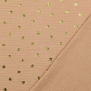 Musselin Stoff mit glänzendem Kleeblatt Muster in der Farbe Sand um Kleidung & Accessoires zu nähen