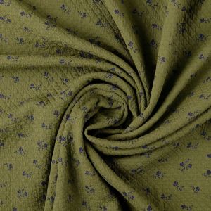 Olivgr&uuml;ner Musselin Jaquard Stoff mit marineblauem Blumendruck, 100% Baumwolle in hochwertiger Stepp-Optik f&uuml;r blickdichte Sommerbekleidung.