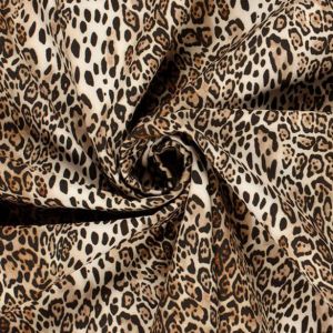 Softshell Stoff Leopardenmuster Ecru/Beige. Mittelgrosse, detailreiche Flecken. 3-lagig, 145cm breit für Jacken und Rucksäcke.