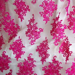 Spitze - Tüllstickerei Stoff in fuchsia