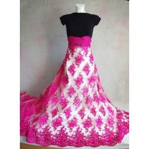 Spitze - Tüllstickerei Stoff in fuchsia