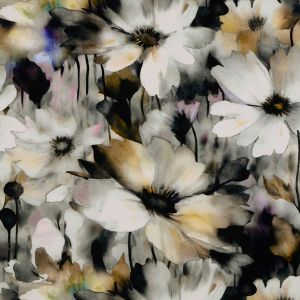 Nahaufnahme von fließendem Viskose Modal Stoff mit weissen Margeriten auf grau-beigem Hintergrund. Zeigt elegantes Blumenmuster und feine Struktur.